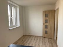 Mieszkanie 2-pokojowe Wrocław Stare Miasto, ul. Juliana Ursyna Niemcewicza. Zdjęcie 2