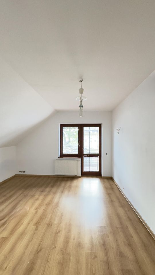 dom wolnostojący, 5 pokoi Bielsko-Biała Leszczyny, ul. Bolesława Prusa. Zdjęcie 11