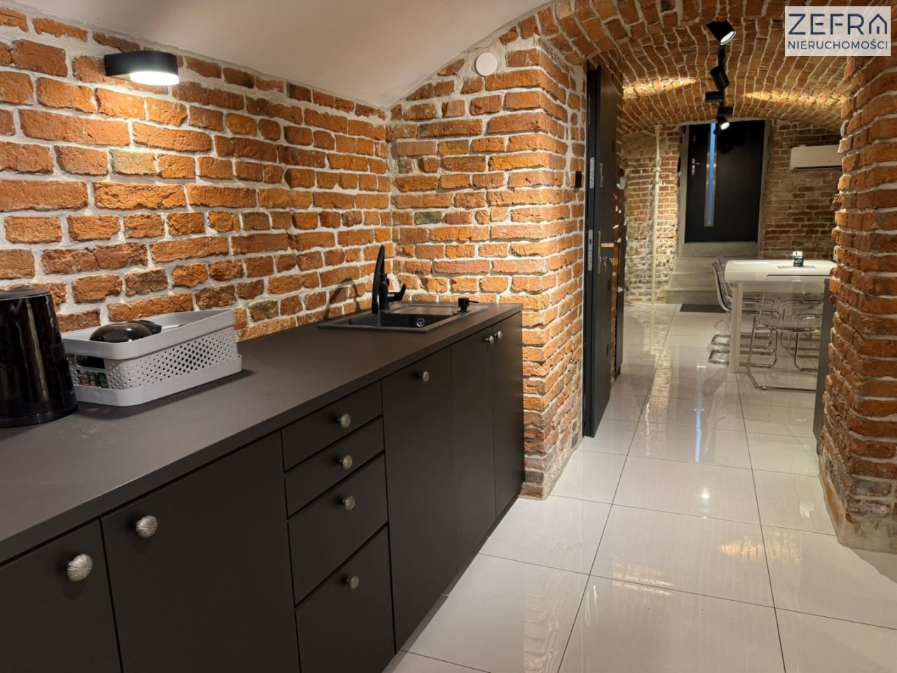 Lokal Kraków Stare Miasto, ul. Szlak. Zdjęcie 7