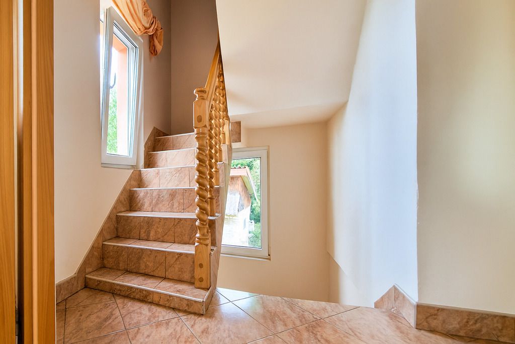 dom wolnostojący, 5 pokoi Berezka. Zdjęcie 11