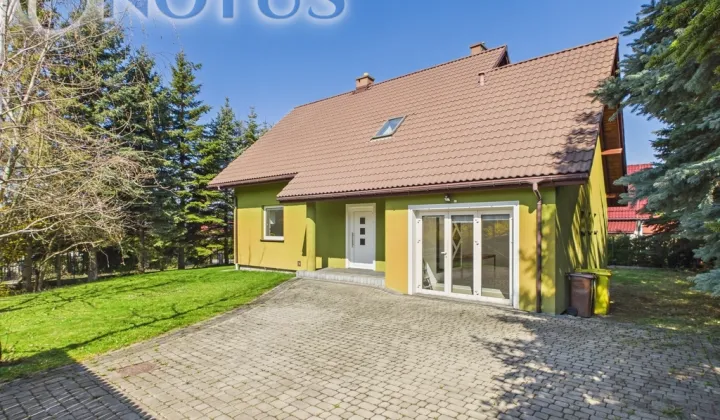 dom wolnostojący, 6 pokoi Bielsko-Biała