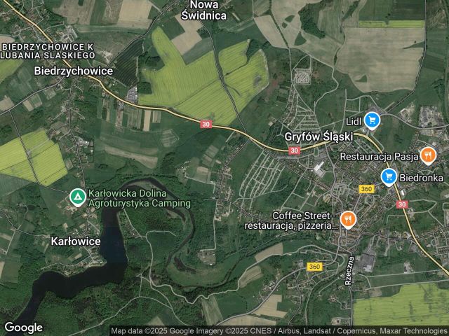 bliźniak, 5 pokoi Gryfów Śląski, os. 7 Dywizji. Zdjęcie 1