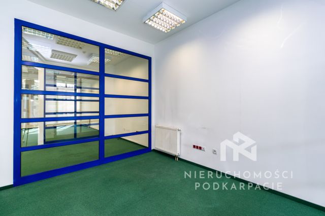 Biuro Rzeszów, ul. Sokoła. Zdjęcie 10