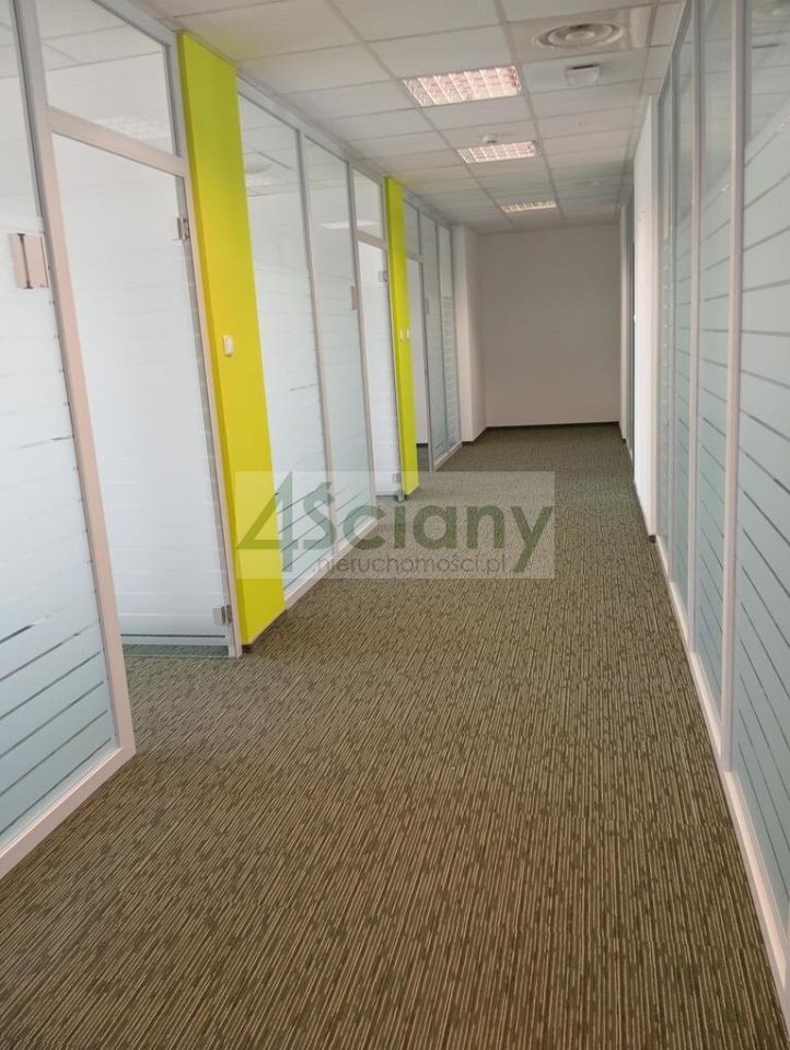 Biuro Warszawa Ursynów. Zdjęcie 4