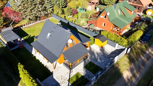 dom wolnostojący, 6 pokoi Królowy Most. Zdjęcie 1