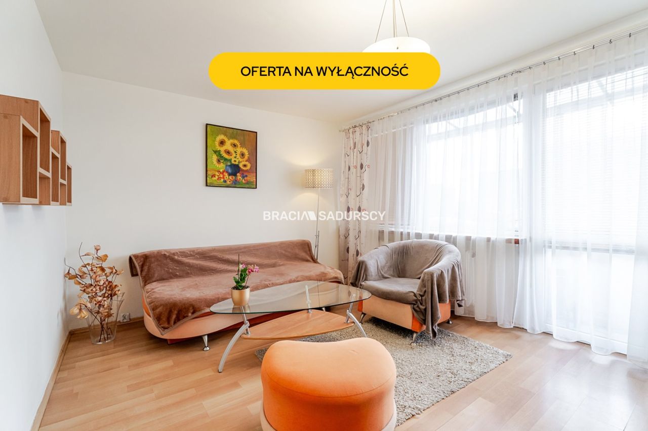 Mieszkanie 3-pokojowe Kraków Podgórze Duchackie, ul. Podedworze. Zdjęcie 1