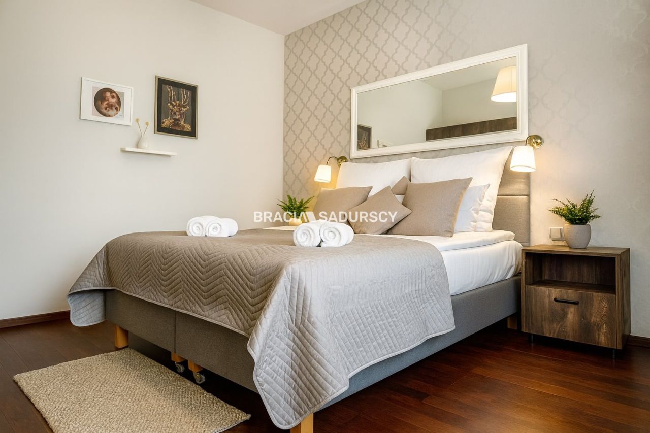 Mieszkanie 3-pokojowe Kraków, ul. Krowoderska. Zdjęcie 18