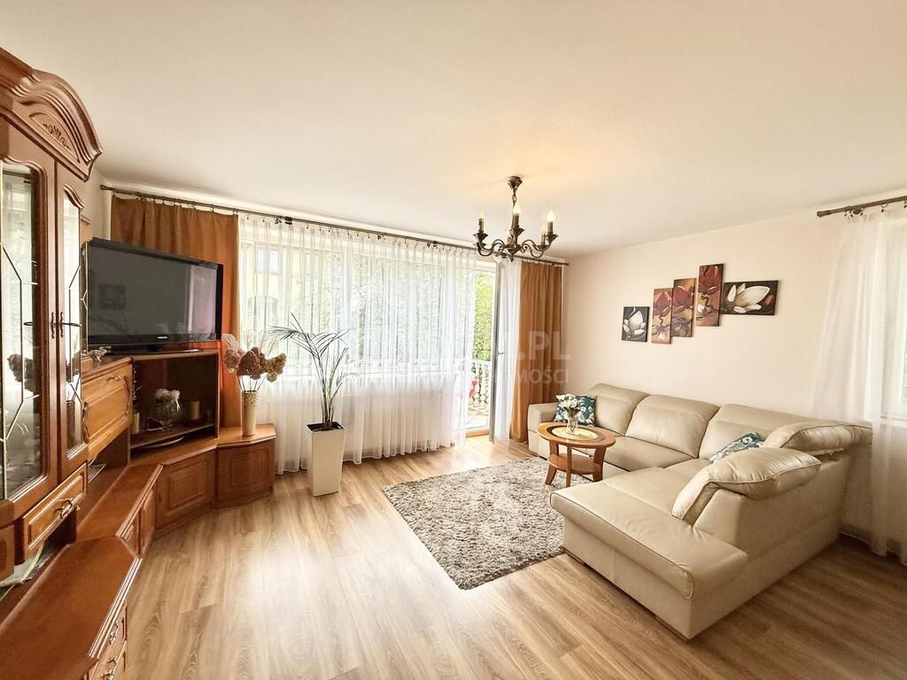 dom wolnostojący, 8 pokoi Kielce Barwinek. Zdjęcie 12