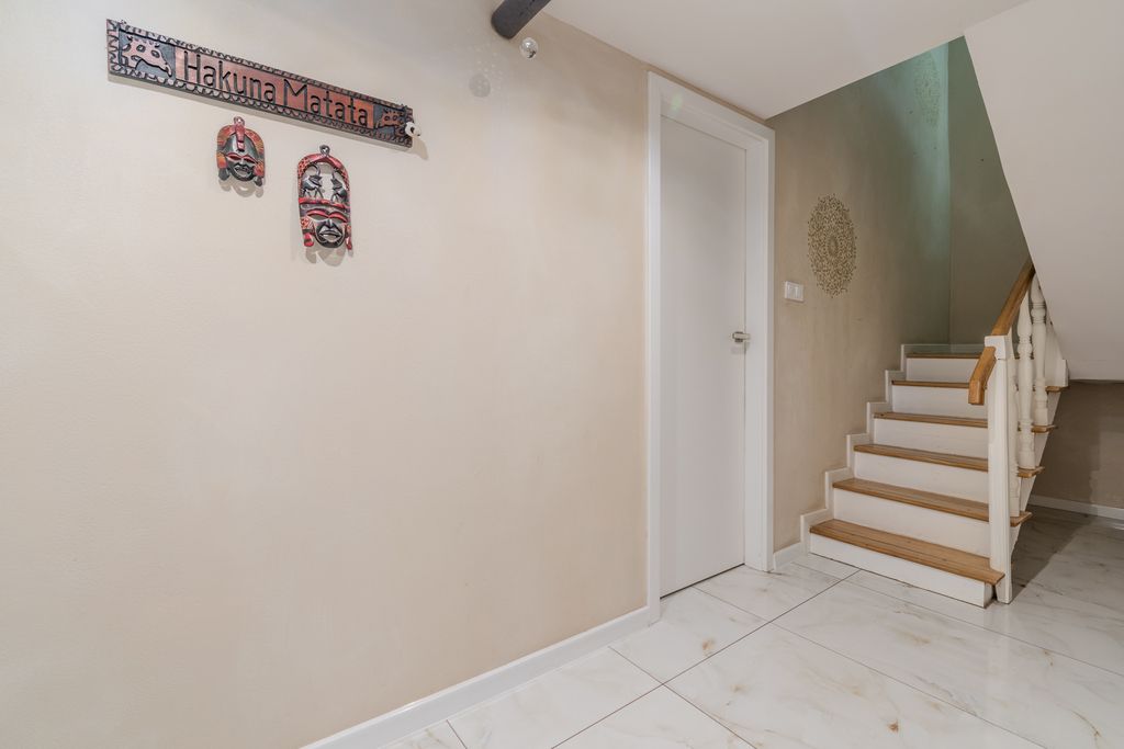 dom szeregowy, 5 pokoi Bełchatów, ul. Juranda. Zdjęcie 20