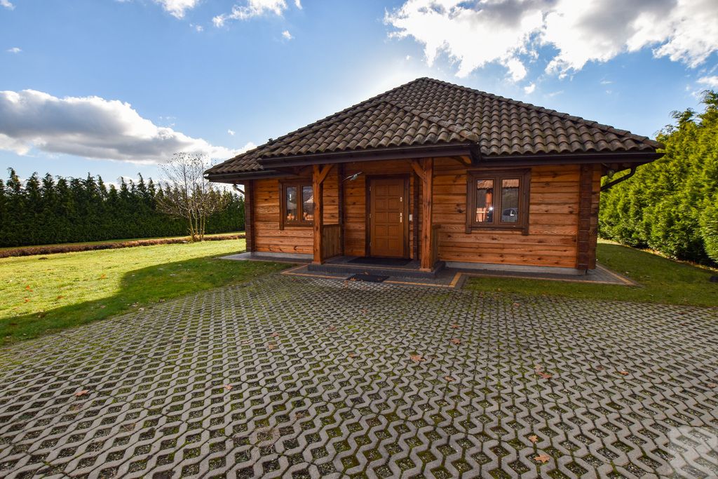 dom wolnostojący, 3 pokoje Czerwona Wola. Zdjęcie 2