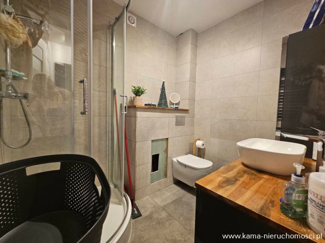 dom wolnostojący, 4 pokoje Czernica. Zdjęcie 11