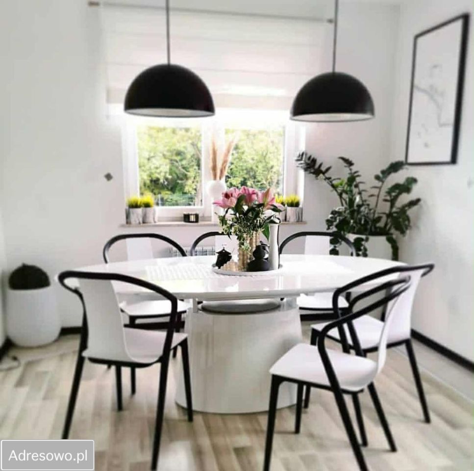 dom wolnostojący, 4 pokoje Płock. Zdjęcie 7