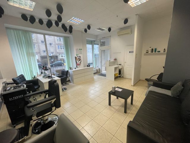 Lokal Szczecin Centrum, al. Wyzwolenia. Zdjęcie 3