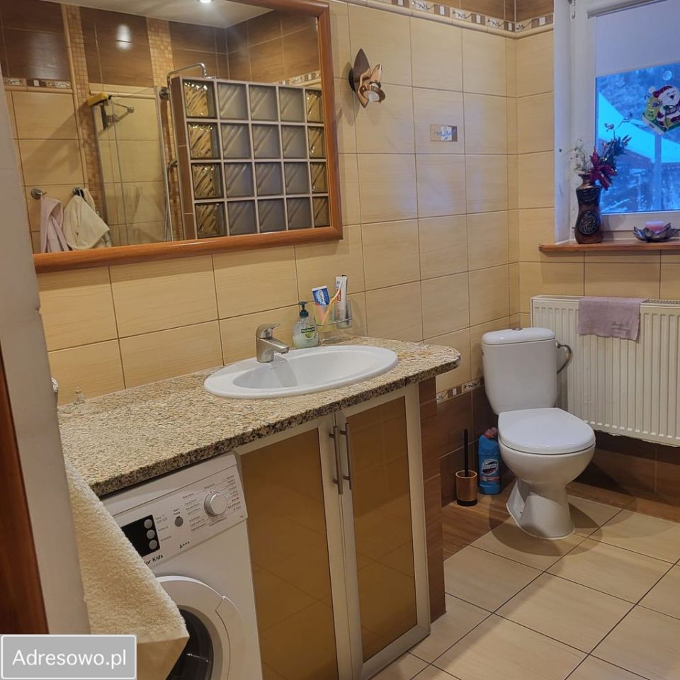 dom wolnostojący, 4 pokoje Pogobie Średnie. Zdjęcie 11