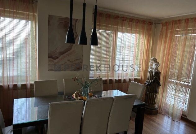 Mieszkanie 5-pokojowe Warszawa Ochota, ul. Zadumana. Zdjęcie 1