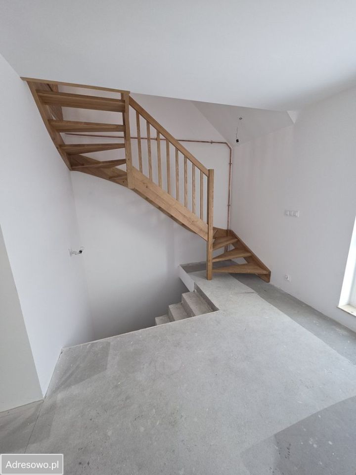 Mieszkanie 4-pokojowe Rumia, ul. Białowieska. Zdjęcie 2