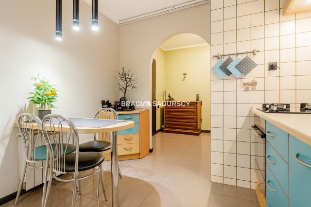 Mieszkanie 4-pokojowe Kraków Podgórze, ul. Myśliwska. Zdjęcie 5