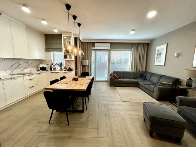 dom szeregowy, 5 pokoi Warszawa Ursynów, ul. Fortepianowa. Zdjęcie 1