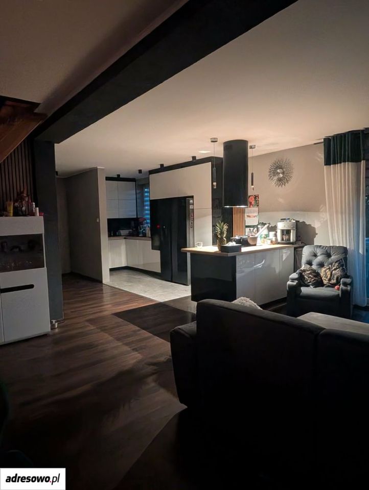 dom wolnostojący, 5 pokoi Mysłówka. Zdjęcie 1