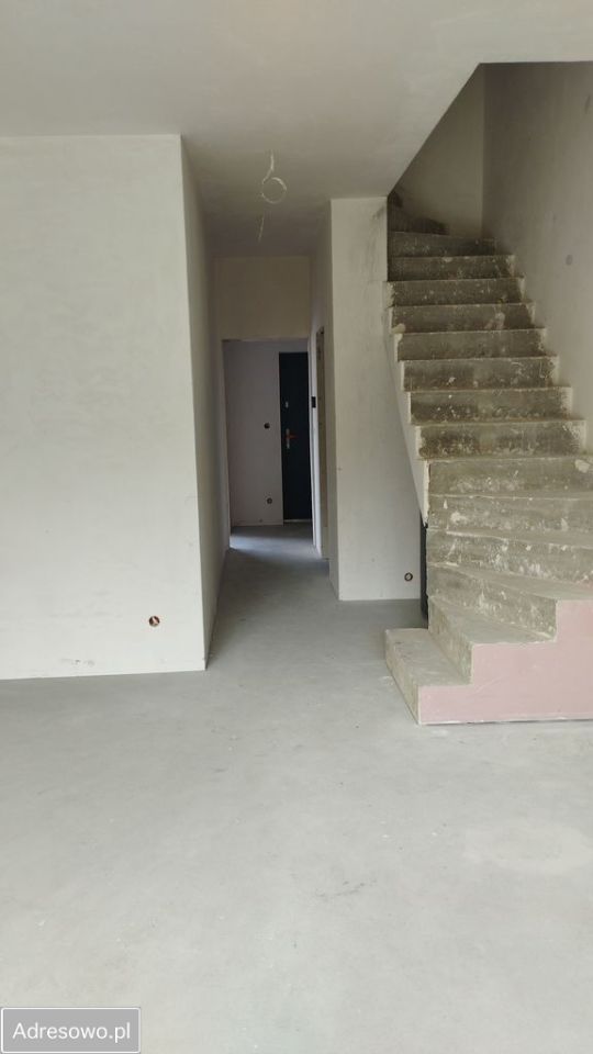 dom szeregowy, 5 pokoi Dobrzykowice. Zdjęcie 9