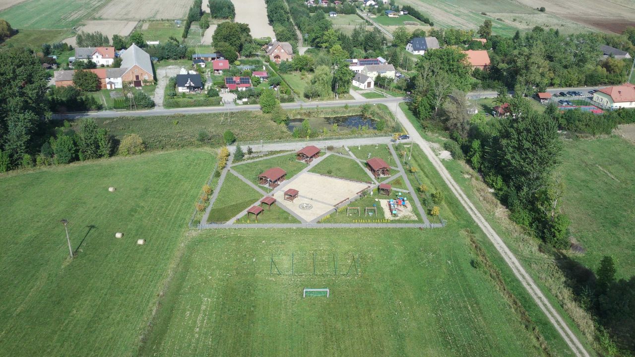 Działka budowlana Nacmierz. Zdjęcie 3