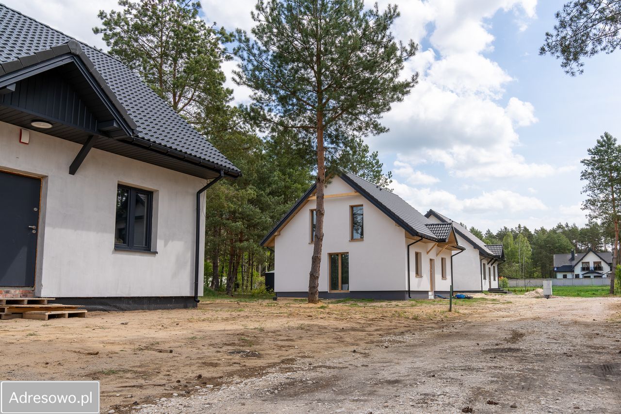 dom wolnostojący, 5 pokoi Niwy. Zdjęcie 6