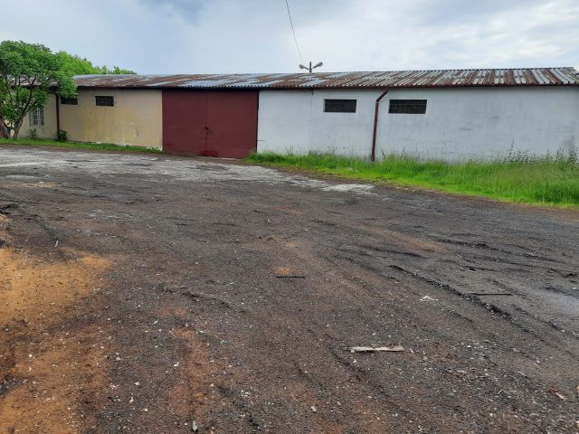 Hala/magazyn Rytwiany. Zdjęcie 1