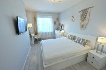 Mieszkanie 2-pokojowe Rotmanka, ul. Bajki. Zdjęcie 2