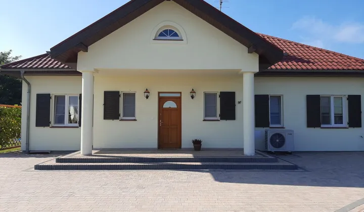 dom wolnostojący, 5 pokoi Grodzisk Wielkopolski, ul. Kąkolewska