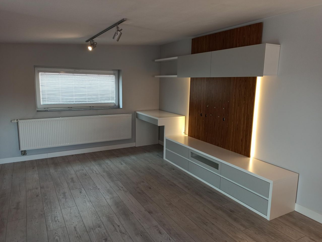 dom wolnostojący, 5 pokoi Płock Międzytorze, ul. Wyszogrodzka