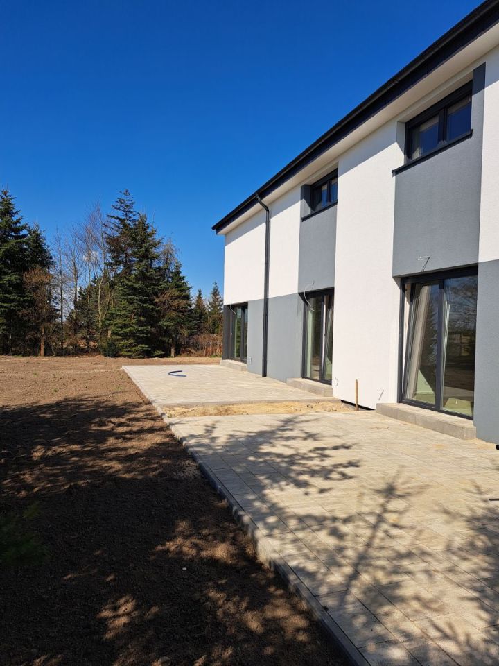 bliźniak, 5 pokoi Kiekrz. Zdjęcie 4