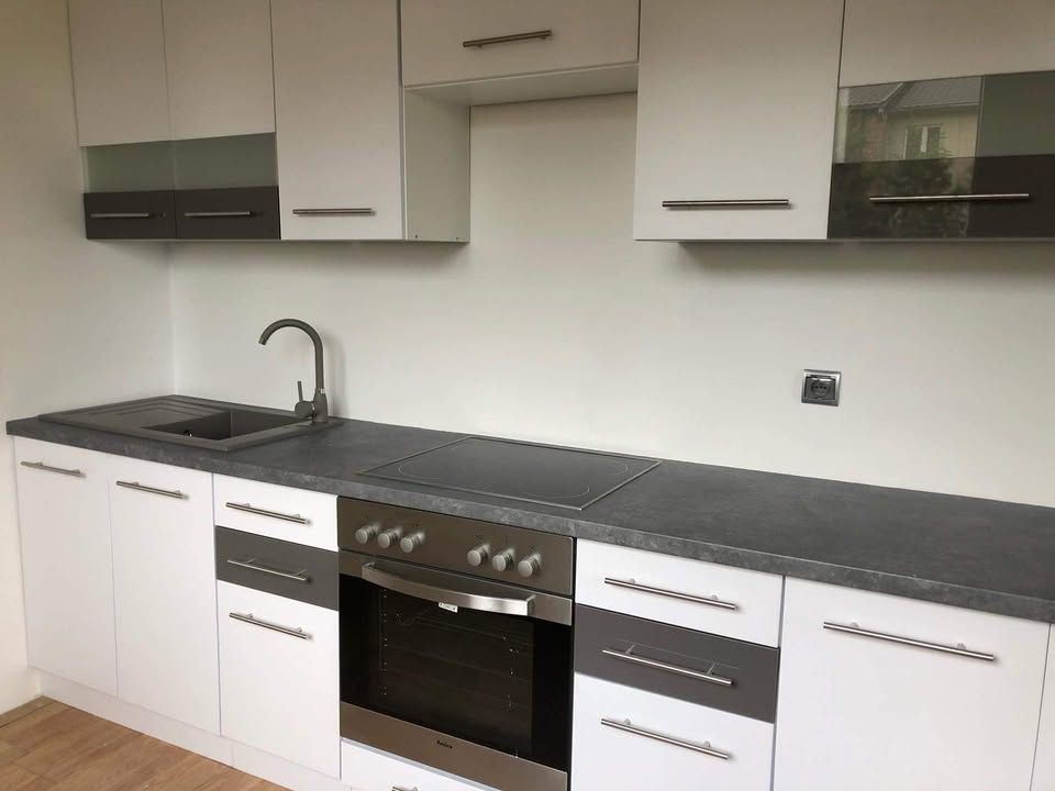 bliźniak, 3 pokoje Opaka, OPAKA. Zdjęcie 8