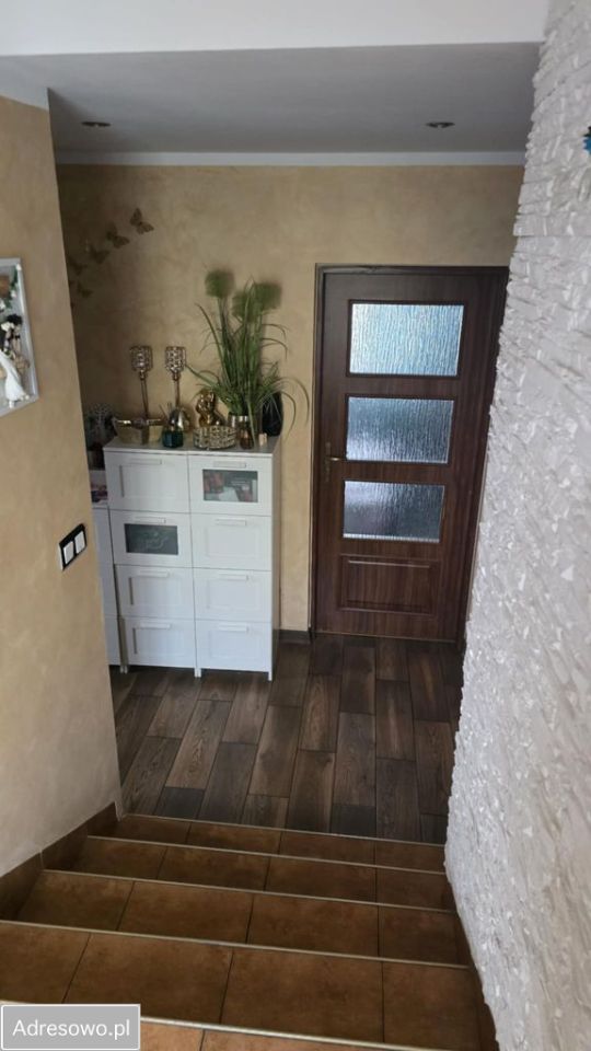 dom wolnostojący, 6 pokoi Milejów-Osada. Zdjęcie 12