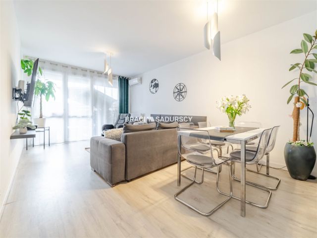 Mieszkanie 3-pokojowe Kraków Czyżyny, ul. Bolesława Orlińskiego. Zdjęcie 2