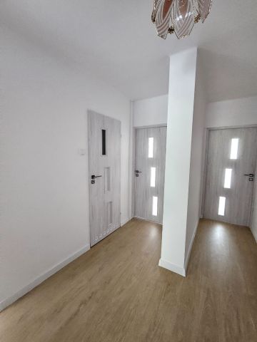 Mieszkanie 3-pokojowe Kędzierzyn-Koźle, ul. 9 Maja. Zdjęcie 3