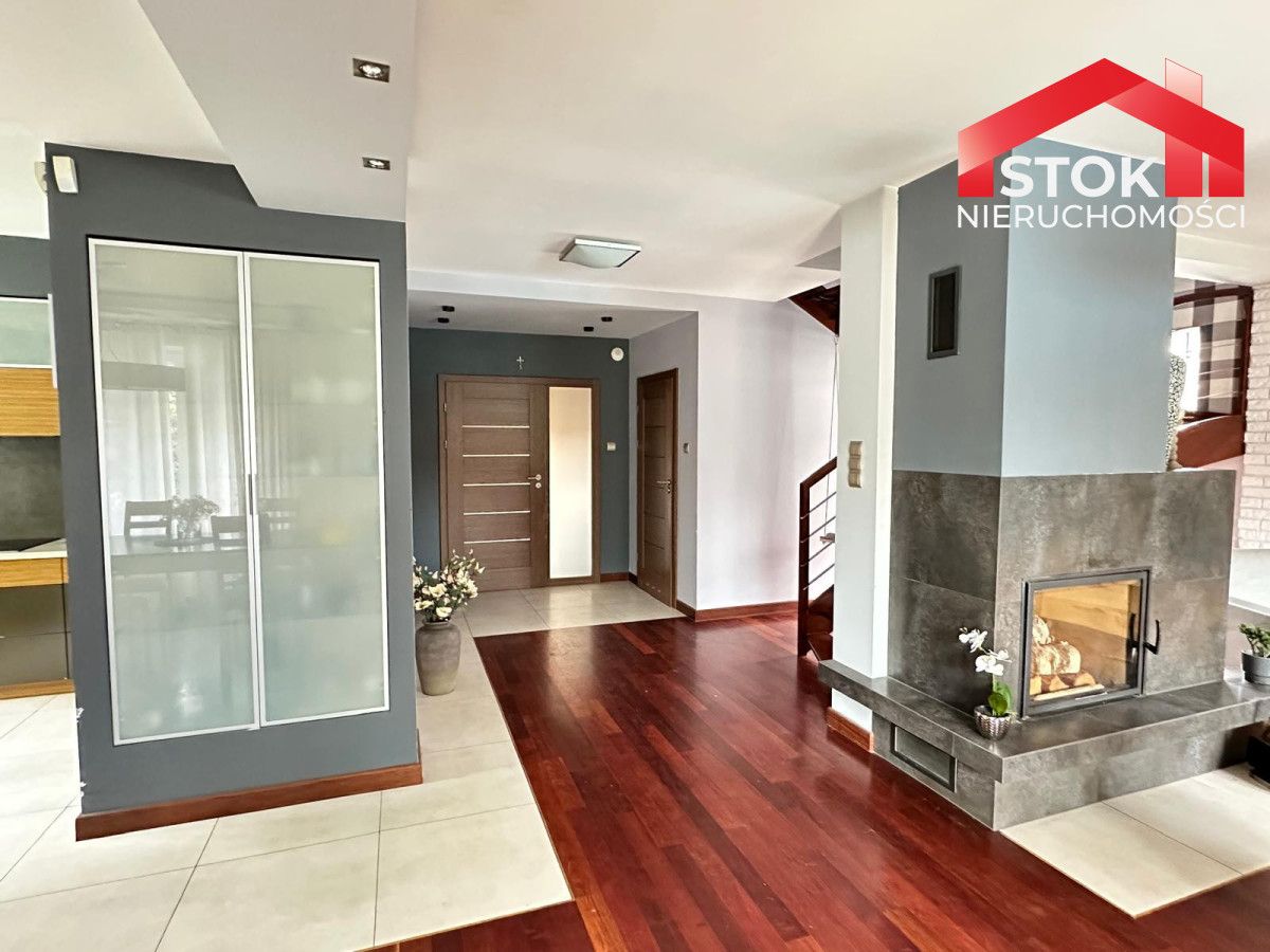 dom wolnostojący, 5 pokoi Śródlesie. Zdjęcie 14