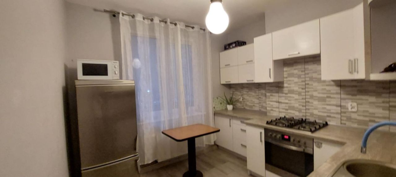 Mieszkanie 1-pokojowe Ostrów Wielkopolski, ul. Mikołaja Kopernika. Zdjęcie 4