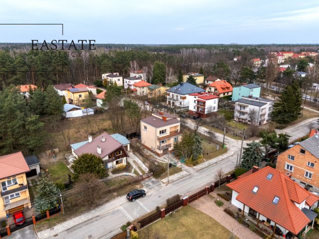 dom wolnostojący, 6 pokoi Zielonka, ul. Saperów. Zdjęcie 14