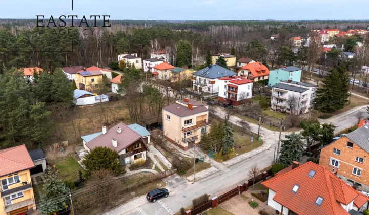 dom wolnostojący, 6 pokoi Zielonka, ul. Saperów