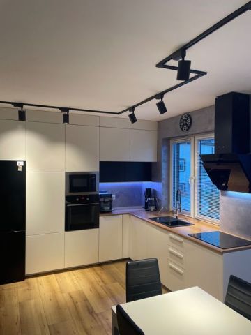 Mieszkanie 4-pokojowe Wola Mrokowska, ul. Zachodnia. Zdjęcie 1