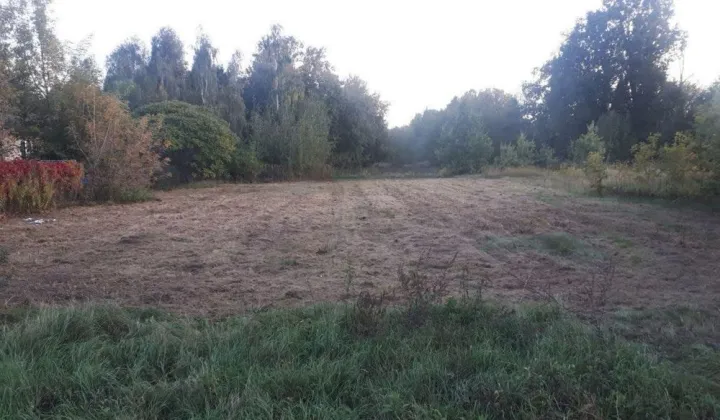 Działka budowlana Czerwonka-Parcel