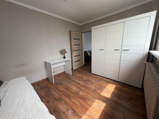 Mieszkanie 3-pokojowe Katowice os. Tysiąclecia, ul. Tysiąclecia. Zdjęcie 8