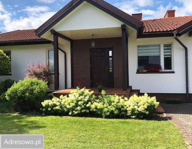 dom wolnostojący, 5 pokoi Gutkowo, ul. Miła. Zdjęcie 1