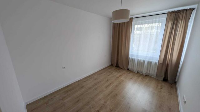 Mieszkanie 3-pokojowe Wadowice, os. Pod Skarpą. Zdjęcie 1