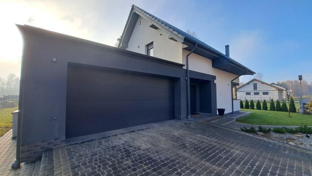 dom wolnostojący, 7 pokoi Wałcz, ul. Juliusza Słowackiego. Zdjęcie 1