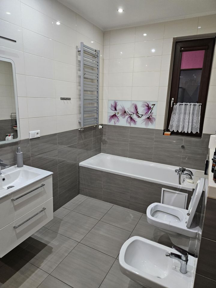 dom wolnostojący, 4 pokoje Florek. Zdjęcie 3