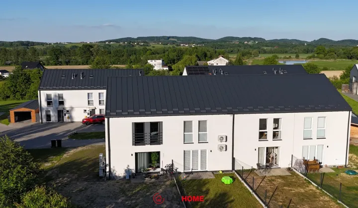 dom szeregowy, 5 pokoi Tomice, ul. Dworska