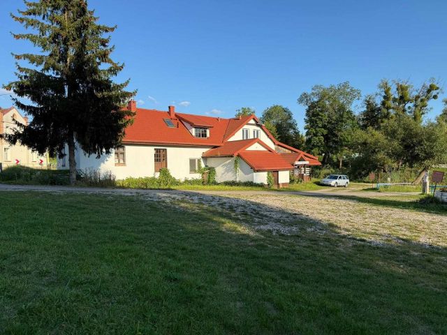 Lokal Ukta. Zdjęcie 1