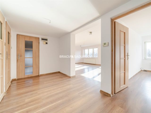 Mieszkanie 4-pokojowe Wieliczka, ul. Polna. Zdjęcie 9