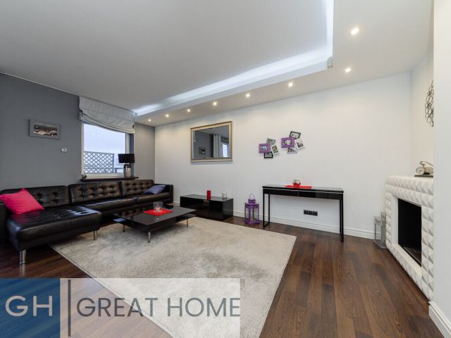 Mieszkanie 2-pokojowe Warszawa Wola, pl. Artura Zawiszy. Zdjęcie 1